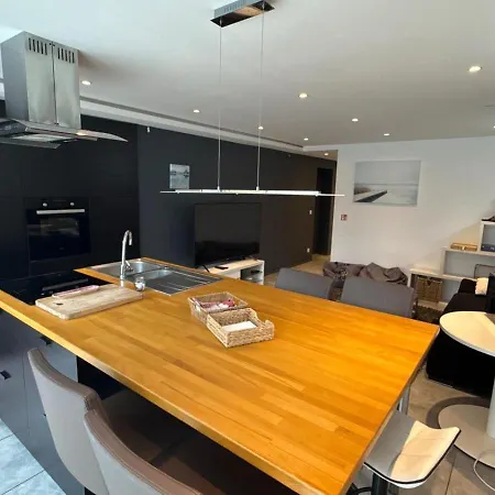 Apartamento 5 Personne Avec Accès Piscine Jacuzzi Disponibilité Saisonnière New Management ! Villers-la-Ville